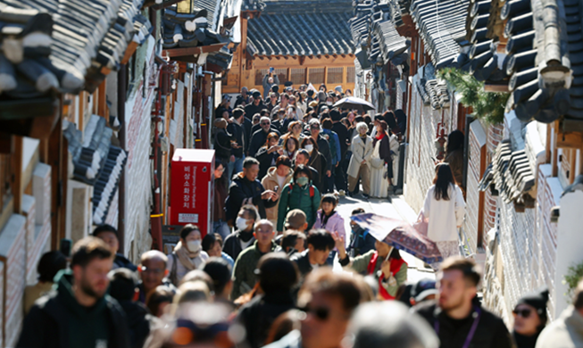 韩国扩大入境优惠：印尼团队免签试点 中国及东南亚多次签证放宽