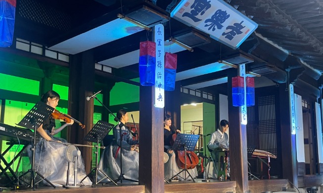 首尔市举行丰富多彩文化艺术活动 纪念光复节81周年