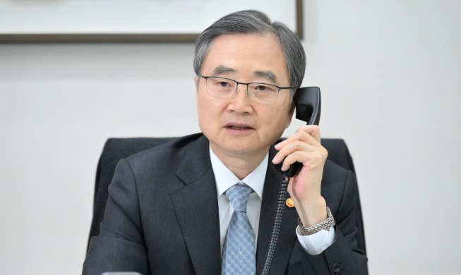 韩尼外长通电话 韩方将派遣搜救队并提供100万美元援助