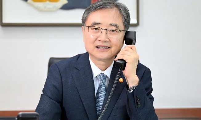 韩美外长通电话：就解决朝核问题保持密切合作