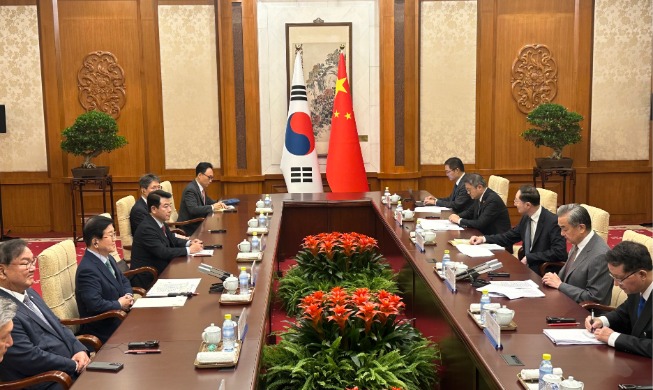 韩总统特使团邀请习近平访韩出席庆州APEC峰会