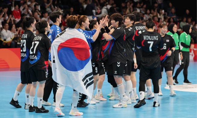 韩国队27日在亚运赛场再添5枚金牌