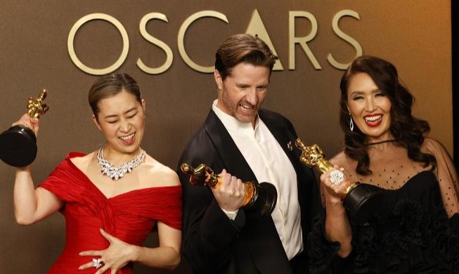 《K-POP：猎魔女团》荣膺第98届奥斯卡双冠王