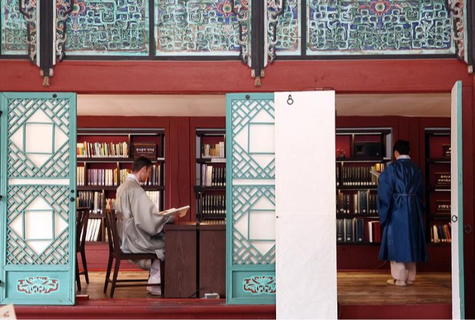 在“王的书房”阅读