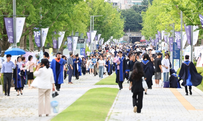 韩国青年接受高等教育程度连续17年居OECD之首