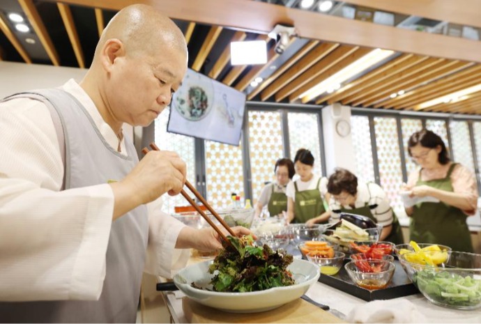 韩国寺庙斋饭文化体验馆