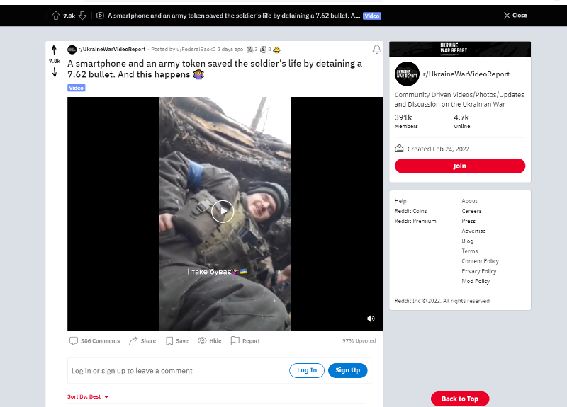 近日，美国知名论坛红迪网上一则三星电子盖乐世手机挡住子弹救乌克兰士兵一命的视频成为热门话题。图片来源：红迪网截图