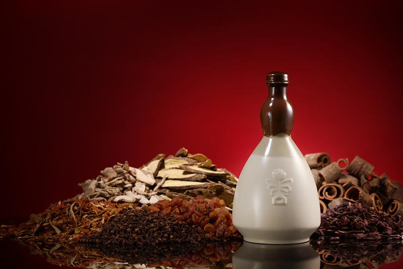 甘红露，顾名思义为甜甜的红色露水，在六堂崔南善所编撰的《朝鲜常识问答》中，被选为朝鲜时代三大名酒。韩宣网记者金淳株 摄