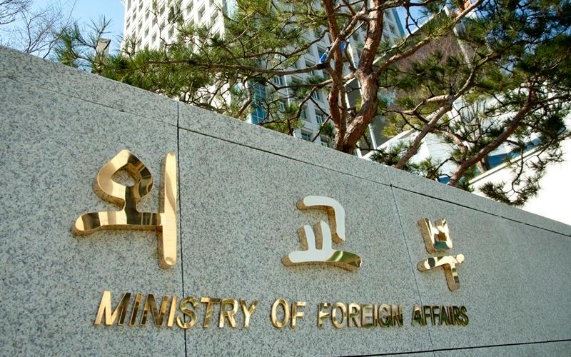 4月15日，韩国外交部表示，政府决定通过联合国儿童基金会（UNICEF）、联合国难民署（UNHCR）等渠道，向黎巴嫩提供200万美元人道主义援助，同时通过国际红十字委员会（ICRC）向伊朗提供50万美元援助。图片来源：外交部