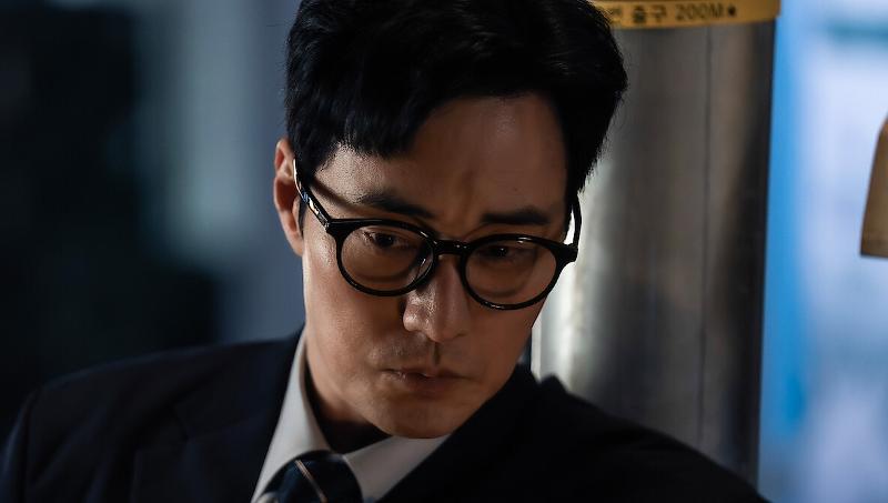 7月22日，奈飞（Netflix）官网TUDUM公布的数据显示，《金特务》在13日至19日期间观看量为820万次，连续三周位居奈飞非英语电视节目排行榜之首。图片来源：奈飞