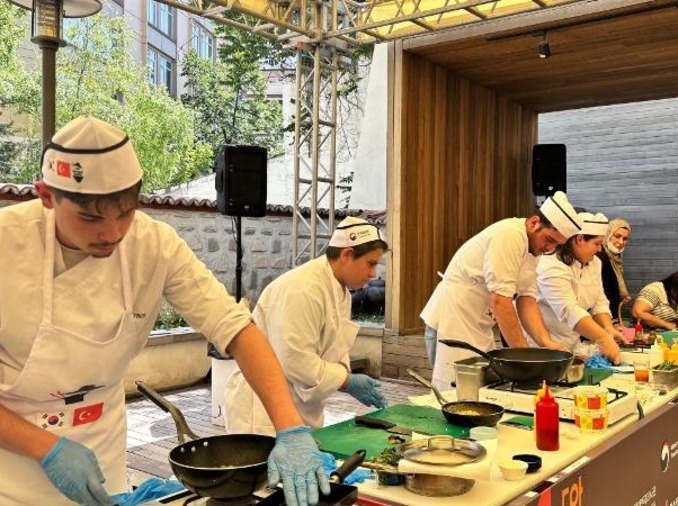 韩政府将设立“御膳学校” 培养全球韩餐专业人才