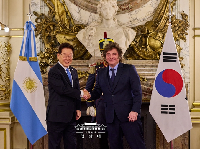 韩国将从明年起进口阿根廷原油 两国达成避免双重征税协定