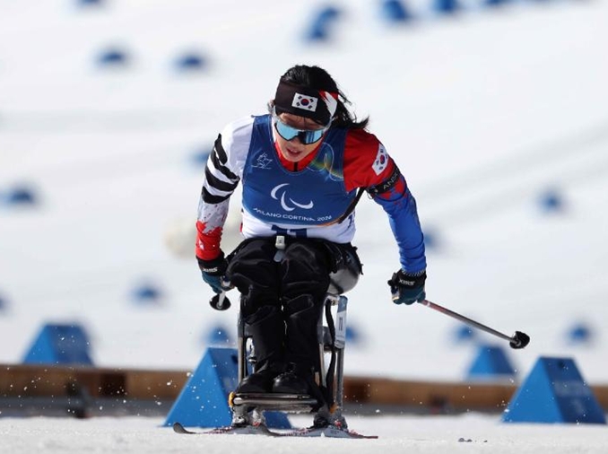 金允智、李济赫在米兰冬残奥会为韩国队分获1金1铜