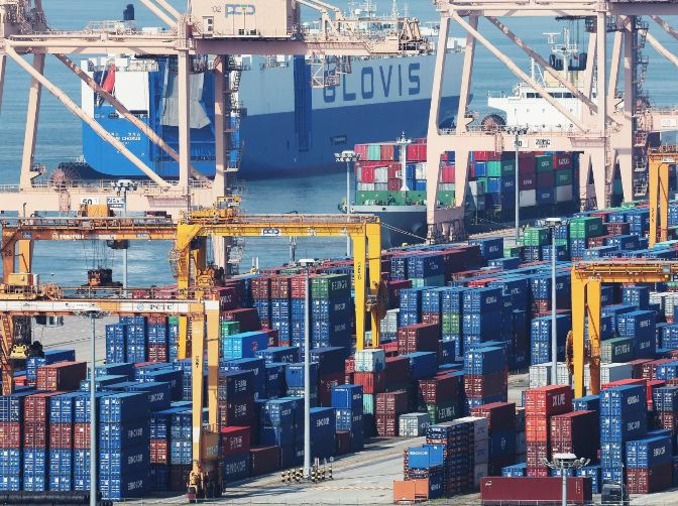 AMRO预计韩国今年经济增长1.9% 补充预算与半导体带动反弹