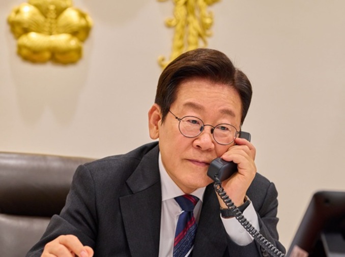 李在明与泰国总理首次通话 双方同意推动《全面经济伙伴关系协定》早日达成