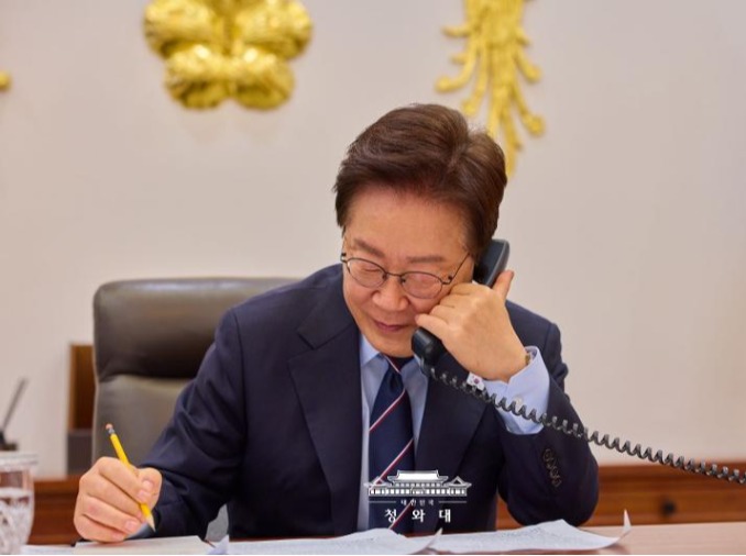 李在明同加拿大总理通话 就中东局势及能源供应交换意见