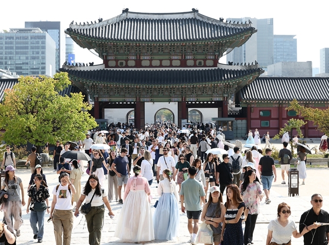 韩国接待外国游客即将突破2000万人次